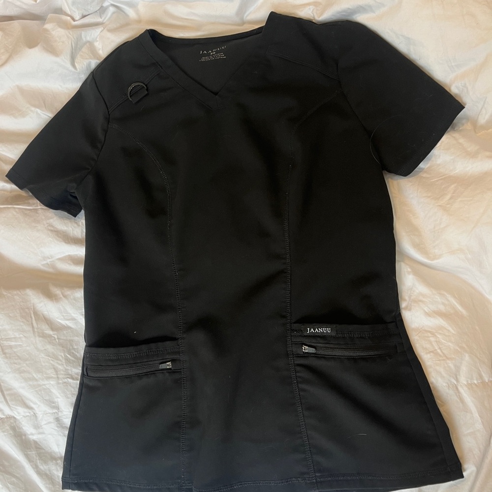 Jaanuu Women's Black Short Sleeve V-Neck Top